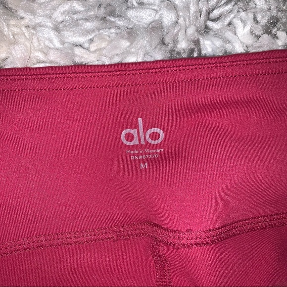 ALO YOGA red entwine leggings - Picture 3 of 5